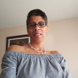 Meet your Posher, Roslyn